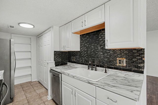 206 Creekstone Court, Cold Spring, KY 41076