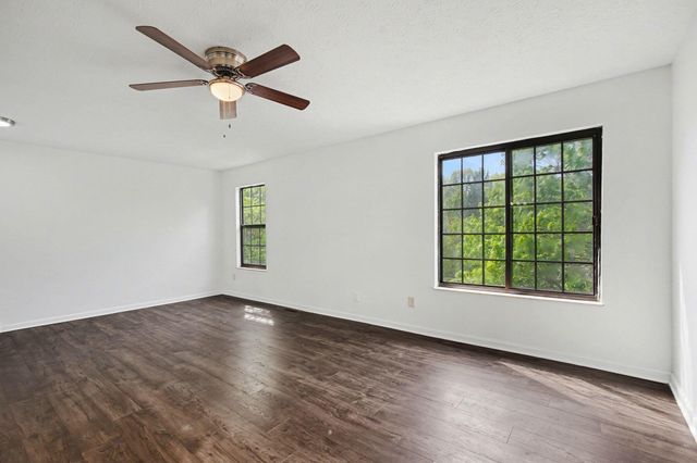 206 Creekstone Court, Cold Spring, KY 41076