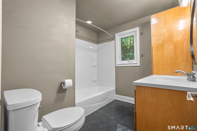 45 Edwards Road, Bethany, CT 06524