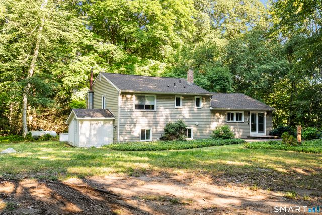 45 Edwards Road, Bethany, CT 06524