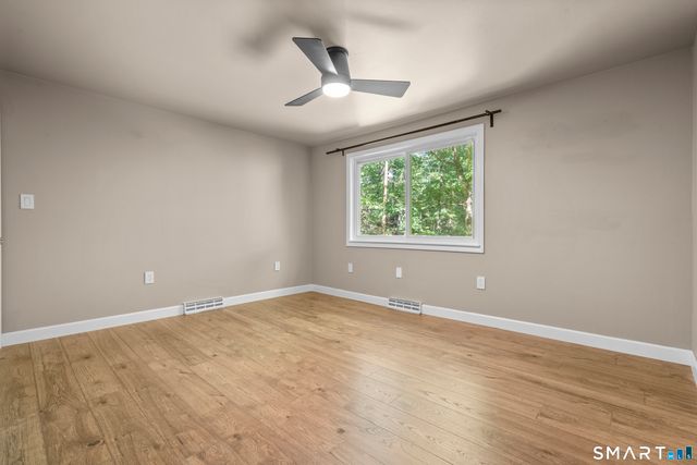 45 Edwards Road, Bethany, CT 06524