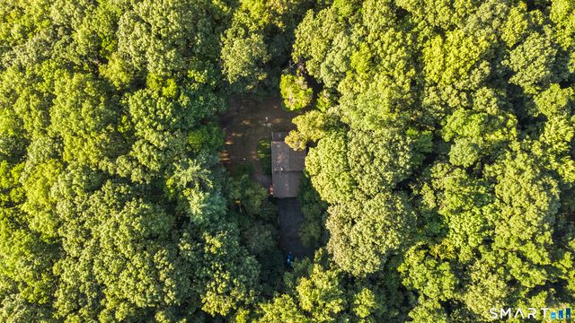 45 Edwards Road, Bethany, CT 06524