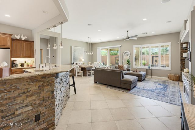 27005 W YUKON Drive, Buckeye, AZ 85396