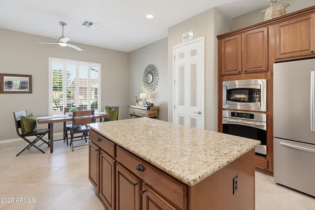 27005 W YUKON Drive, Buckeye, AZ 85396