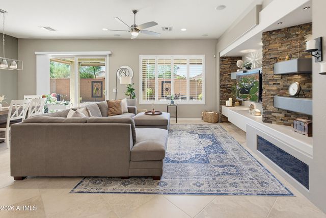 27005 W YUKON Drive, Buckeye, AZ 85396