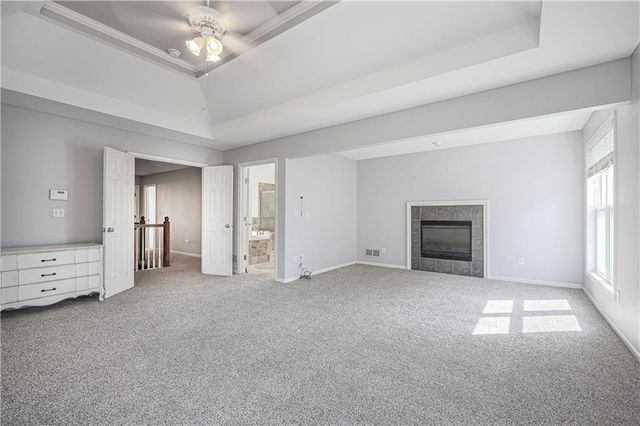 21516 W 99th Street, Lenexa, KS 66220