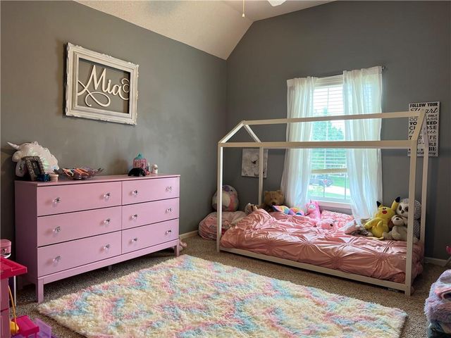 21516 W 99th Street, Lenexa, KS 66220