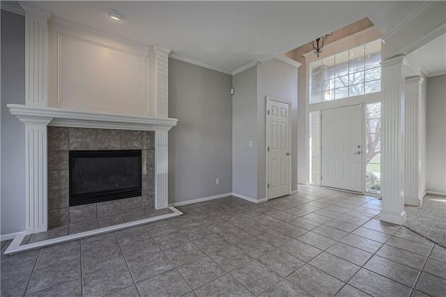 21516 W 99th Street, Lenexa, KS 66220