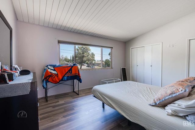 3901 Union Avenue 8, Bakersfield, CA 93305