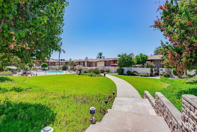 3901 Union Avenue 8, Bakersfield, CA 93305