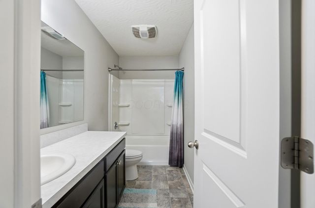 5416 Branchville Drive, Canal Winchester, OH 43110