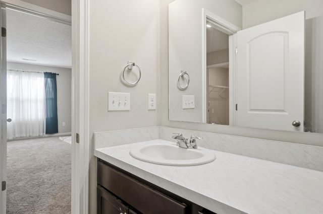 5416 Branchville Drive, Canal Winchester, OH 43110