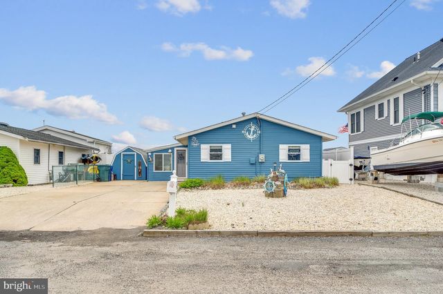15 S PORTLAND DR, Tuckerton, NJ 08087