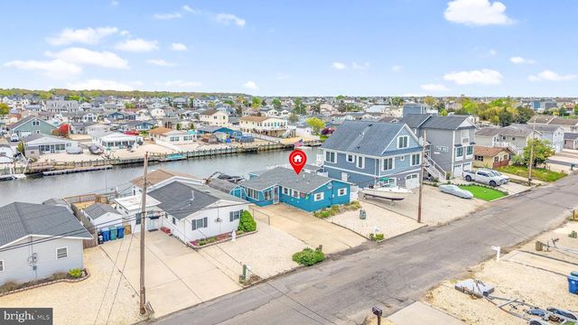 15 S PORTLAND DR, Tuckerton, NJ 08087
