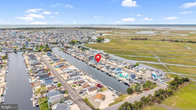 15 S PORTLAND DR, Tuckerton, NJ 08087