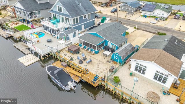 15 S PORTLAND DR, Tuckerton, NJ 08087