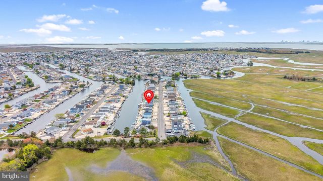 15 S PORTLAND DR, Tuckerton, NJ 08087