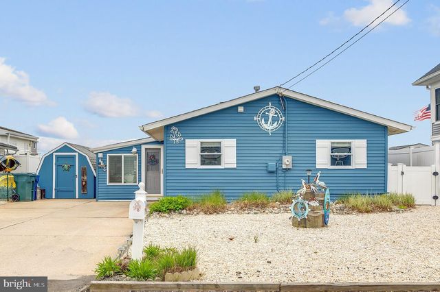 15 S PORTLAND DR, Tuckerton, NJ 08087