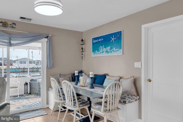15 S PORTLAND DR, Tuckerton, NJ 08087