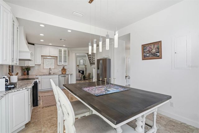 18740 WIMBLEDON CIRCLE, Lutz, FL 33558
