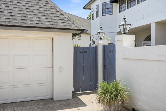 18740 WIMBLEDON CIRCLE, Lutz, FL 33558