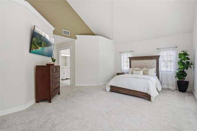 18740 WIMBLEDON CIRCLE, Lutz, FL 33558