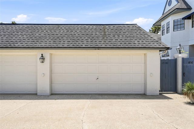18740 WIMBLEDON CIRCLE, Lutz, FL 33558