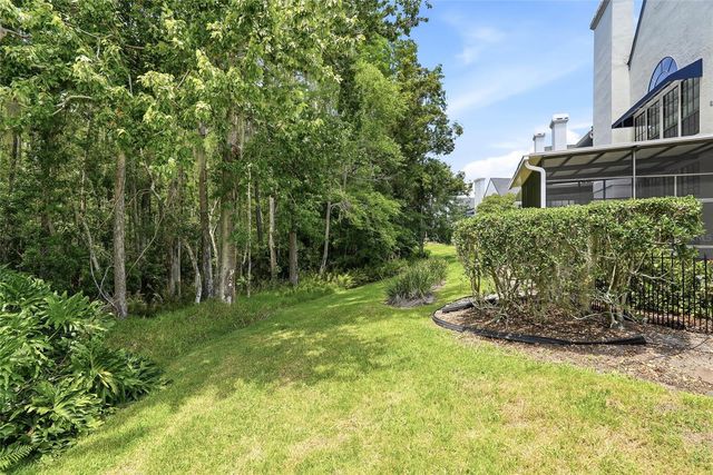 18740 WIMBLEDON CIRCLE, Lutz, FL 33558