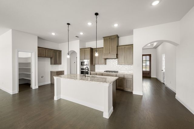 373 Paddle Boat Drive, Granbury, TX 76049