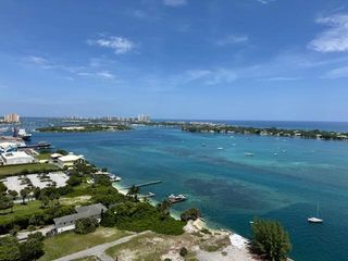 5600 N Flagler Drive 2701, West Palm Beach, FL 33407