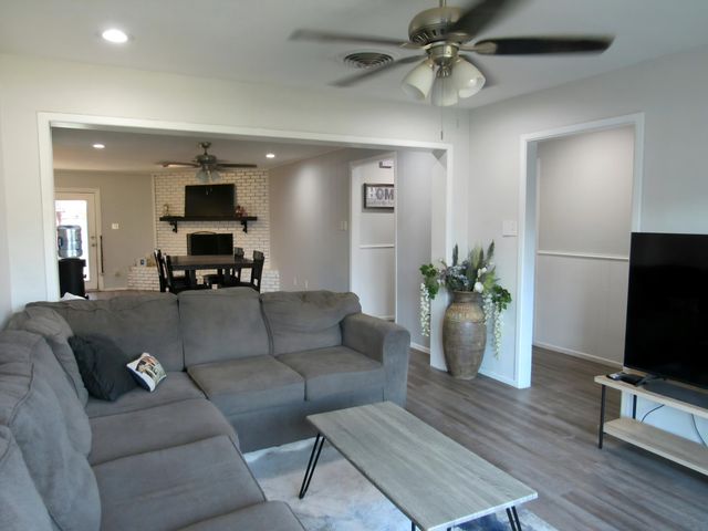 5430 8th Street, Lubbock, TX 79416