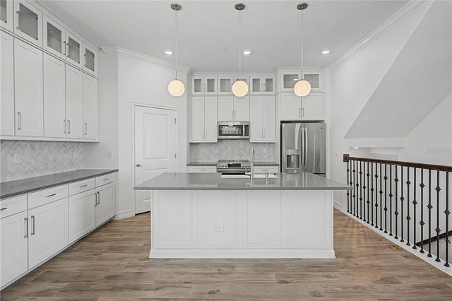 5351 BRIDGE STREET 38, Tampa, FL 33611