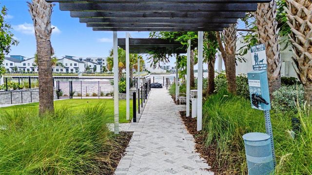 5351 BRIDGE STREET 38, Tampa, FL 33611