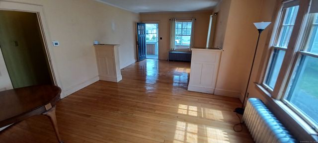 25 Richard Road, East Hartford, CT 06108