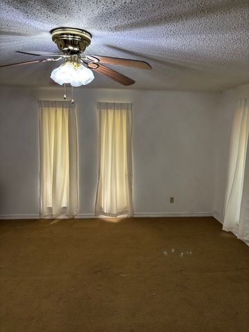 7985 N Lakeshore Drive, Shreveport, LA 71107