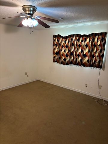 7985 N Lakeshore Drive, Shreveport, LA 71107