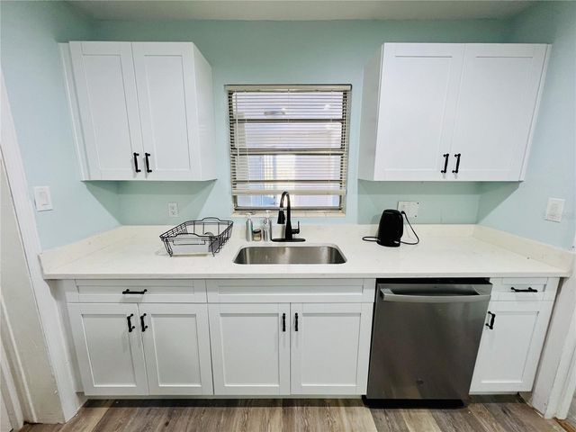 1630 HARBOR DRIVE, Clearwater, FL 33755