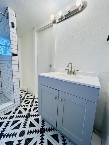 1630 HARBOR DRIVE, Clearwater, FL 33755