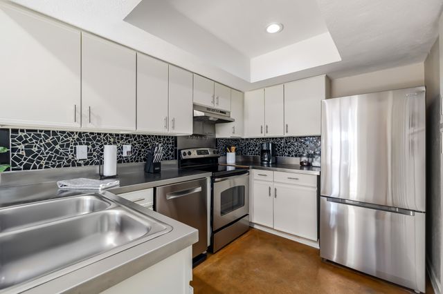 18040 Midway Road 160, Dallas, TX 75287