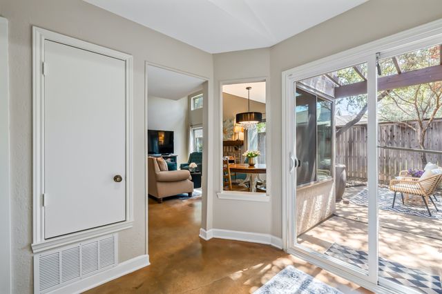 18040 Midway Road 160, Dallas, TX 75287