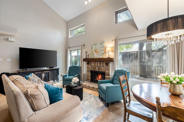 18040 Midway Road 160, Dallas, TX 75287