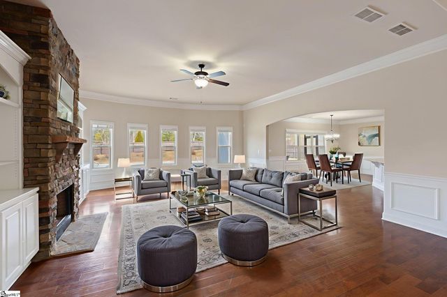 116 Angel Falls Drive, Simpsonville, SC 28981