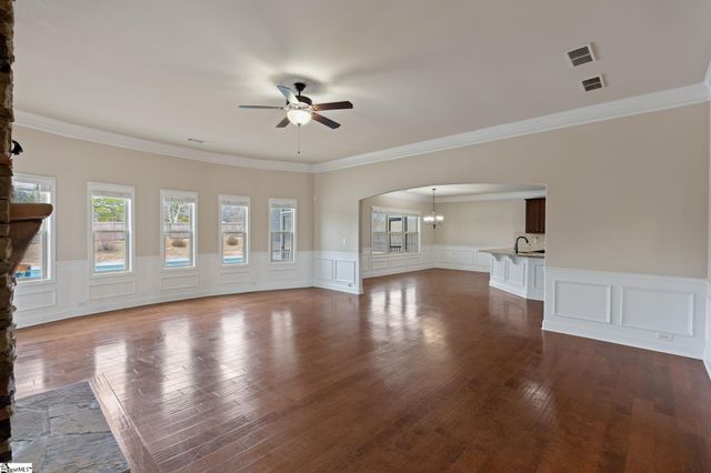 116 Angel Falls Drive, Simpsonville, SC 28981