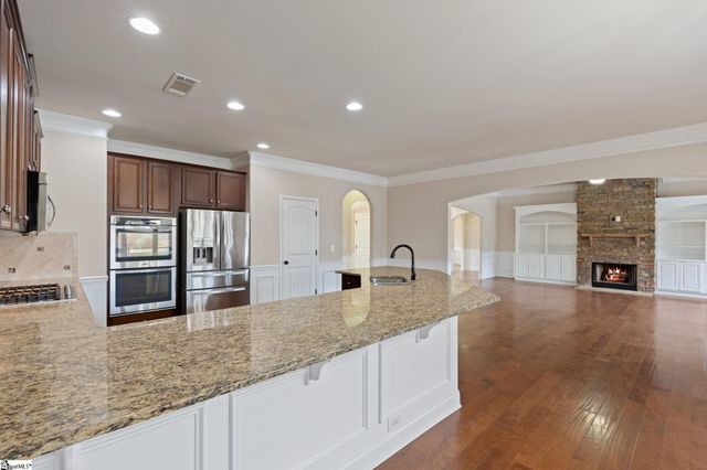 116 Angel Falls Drive, Simpsonville, SC 28981