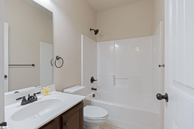 116 Angel Falls Drive, Simpsonville, SC 28981