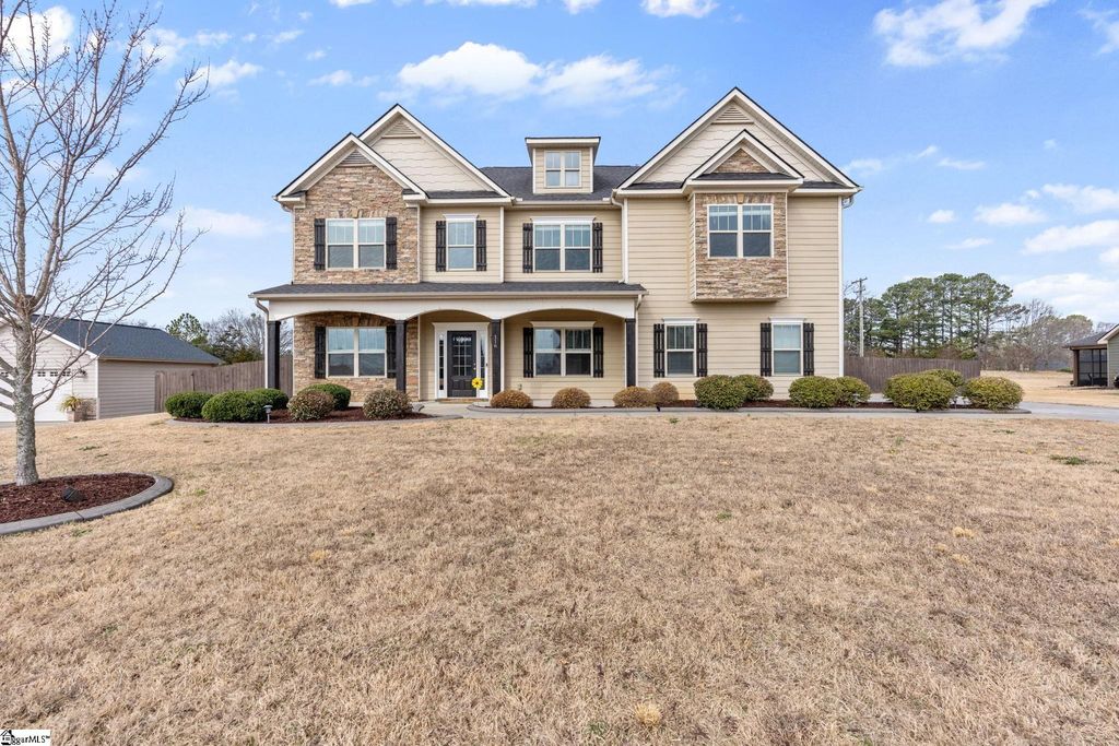 116 Angel Falls Drive, Simpsonville, SC 28981