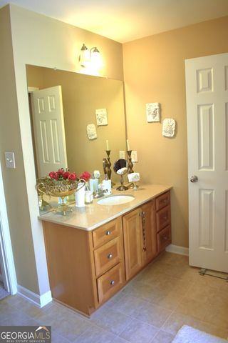 1226 Castleberry Drive, Buford, GA 30518