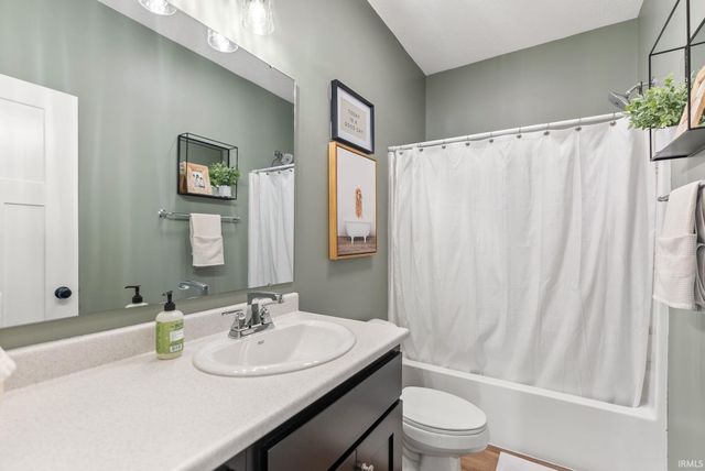 14131 Nepeta Trail, Fort Wayne, IN 46845