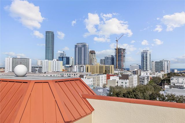 750 4TH AVENUE S 403C, St Petersburg, FL 33701