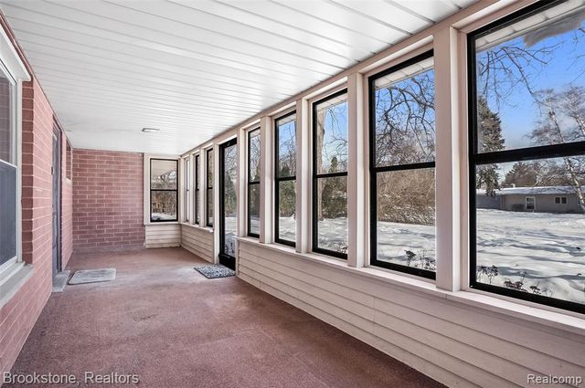 18869 Nola Street, Livonia, MI 48152